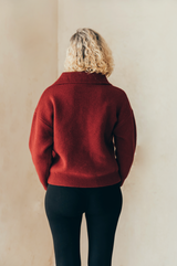 Sweater de lactancia vino