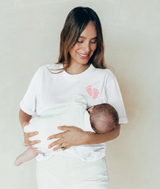 mamá amamantando a su bebé