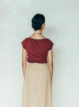 Playera de lactancia burdeos