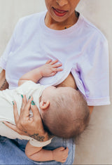 Playera de lactancia lila