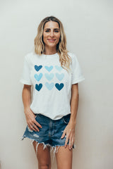 Playera de lactancia corazones azules