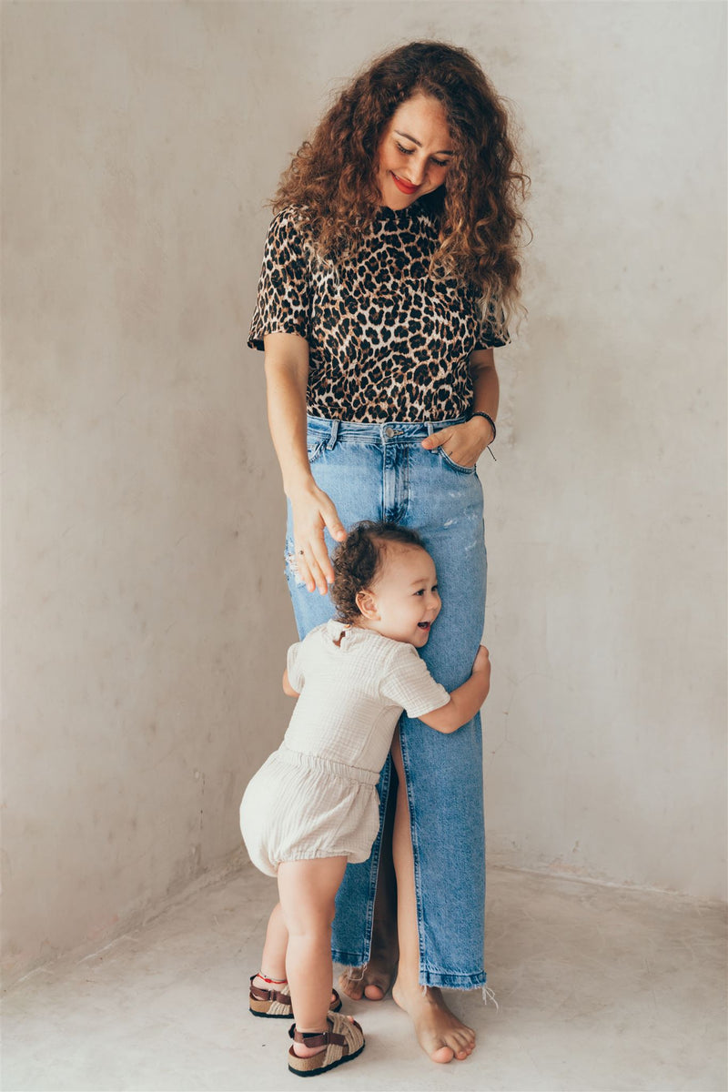 Playera de lactancia leopardo