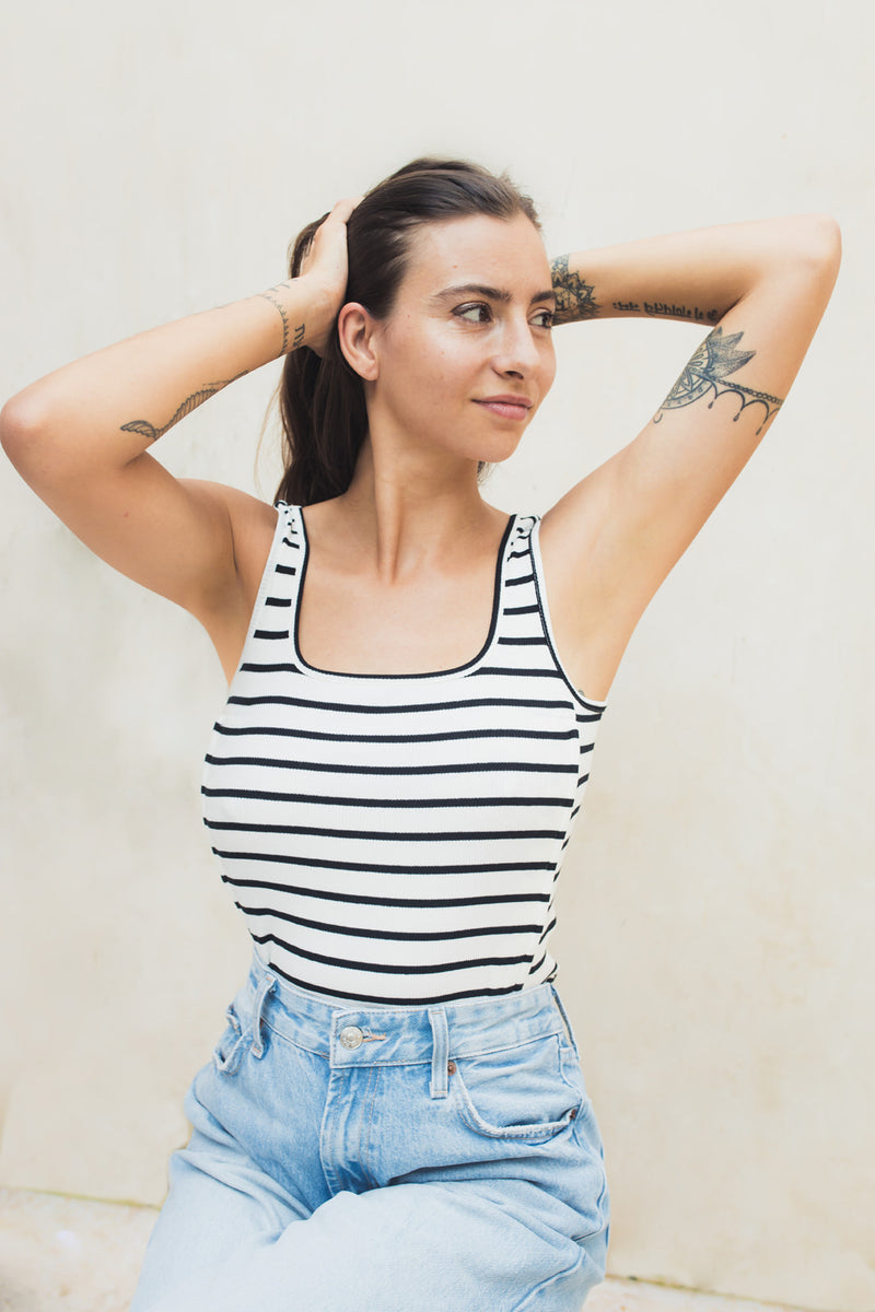 Playera de lactancia sin mangas rayas